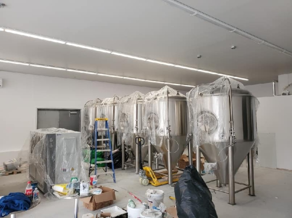 craft beer brewing brewery equipments,conical stainless steel beer fermenter,commercial brewery equipments for sale,how to start brewery,brewery equipment cost,beer tank,beer bottling machine,brewery Canada,craft brewery equipment price